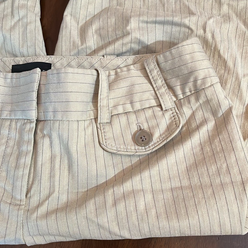 Women’s the limited Cream Striped shorts size 6 - Picture 2 of 5